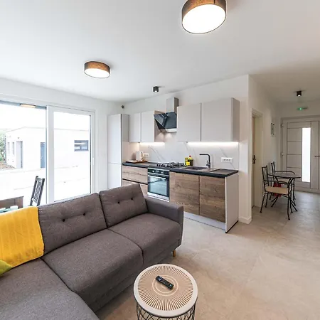 Lovely In Kastel Novi With Wifi Apartamento Kaštela